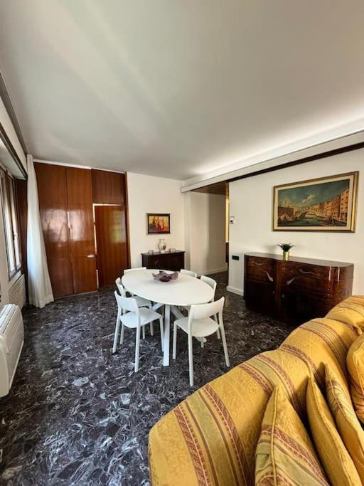 Madoneta Apartment ヴェネツィア エクステリア 写真